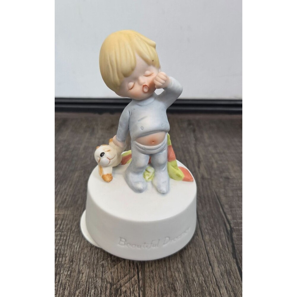 Precious Moments Musical Figurine Boy & Dog "Beautiful Dreamer" Baby Nursey